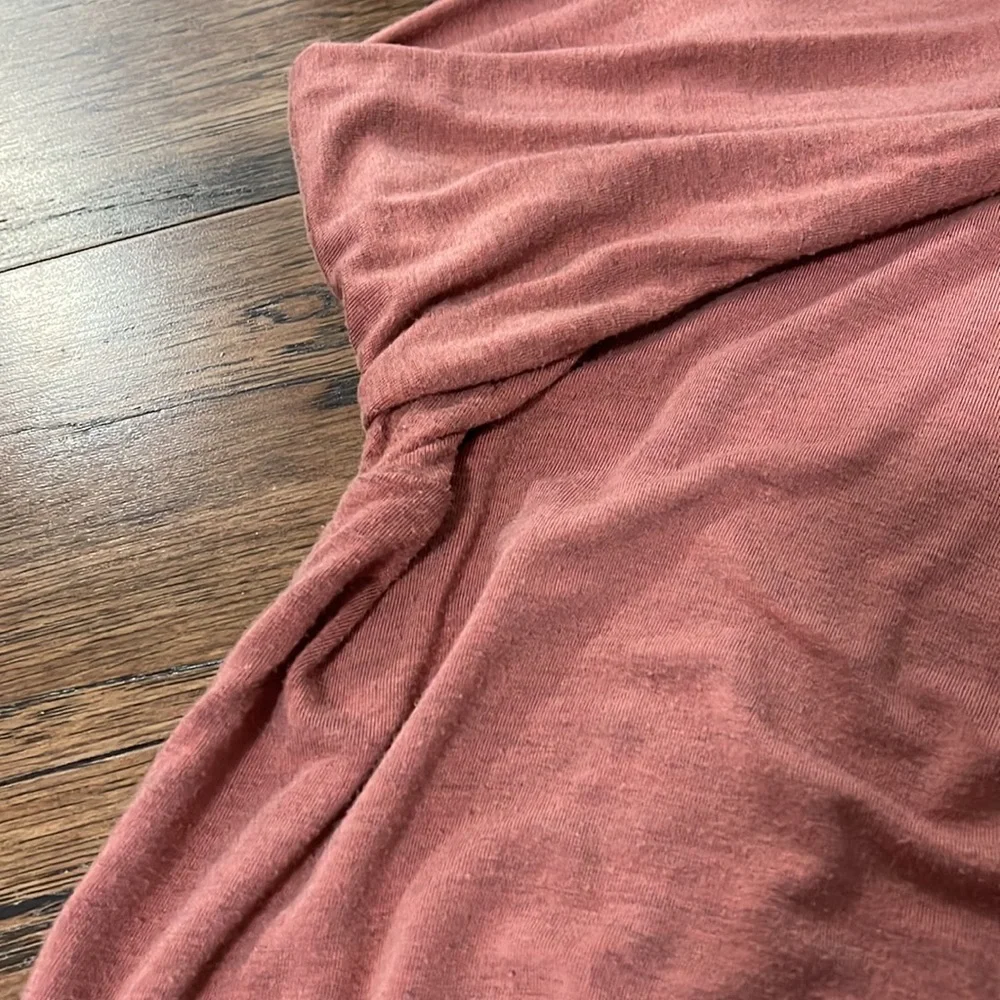 Dusty Rose Flowy Knotted Top - Picture 5 of 6